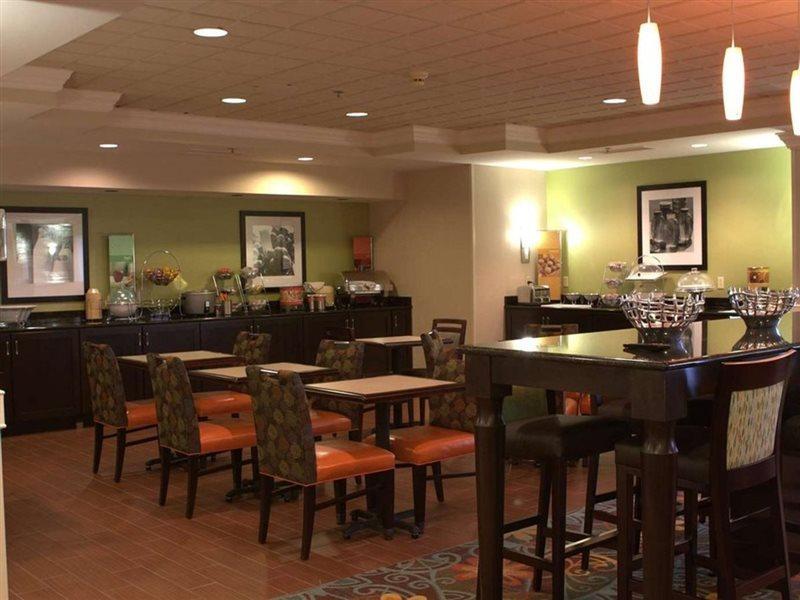 Hampton Inn Princeton Экстерьер фото
