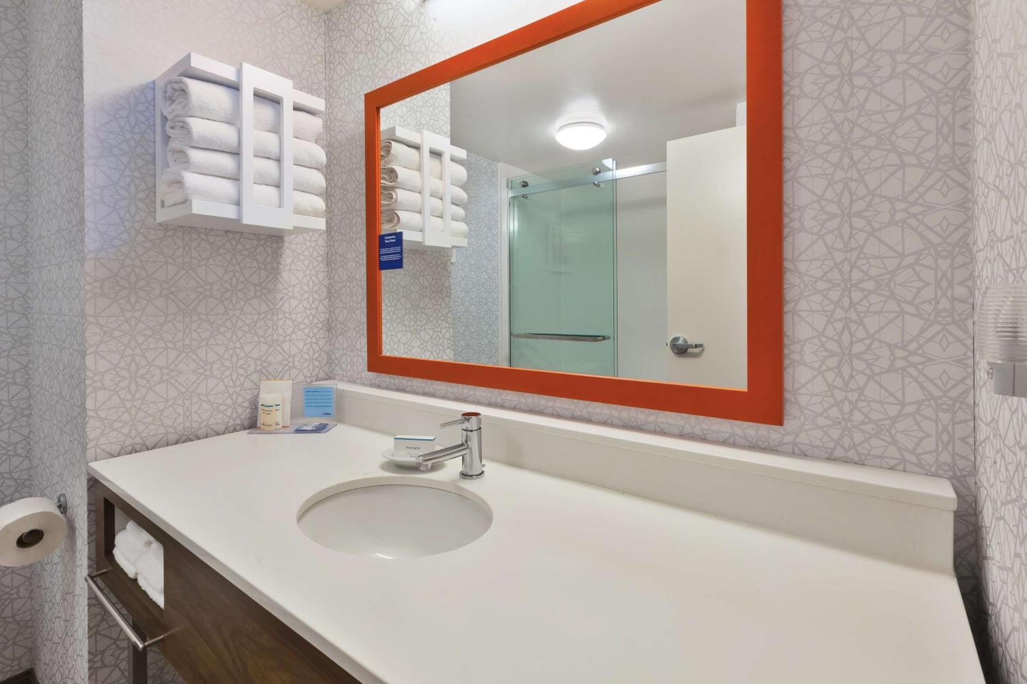 Hampton Inn Princeton Экстерьер фото