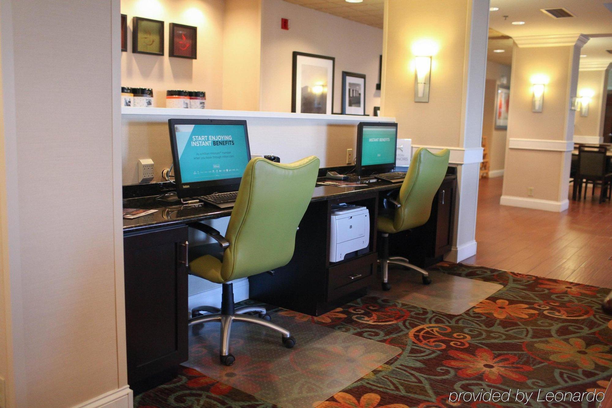 Hampton Inn Princeton Экстерьер фото